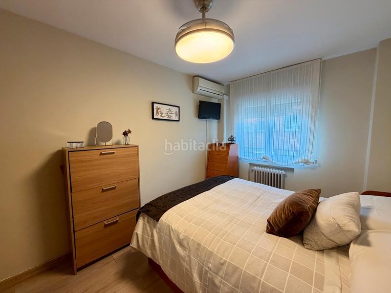 Foto e8e8c625-aae7-49fb-ba4a-f0be925d24a2. Pis amb calefacció aparcament a Pradolongo Madrid