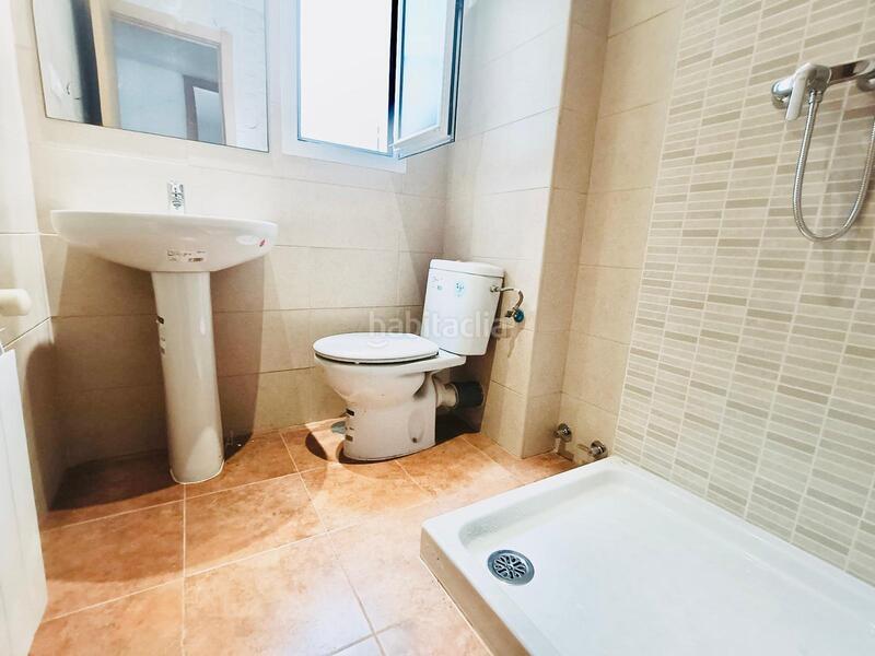 Foto 8d21b31e-b391-495f-9e07-26e565e7ad4b. Flat with heating in Vista Alegre Madrid