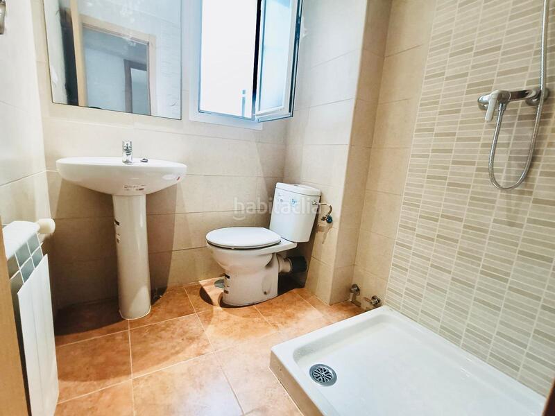 Foto df18968d-b34f-4a51-a607-20158cc3109c. Flat with heating in Vista Alegre Madrid