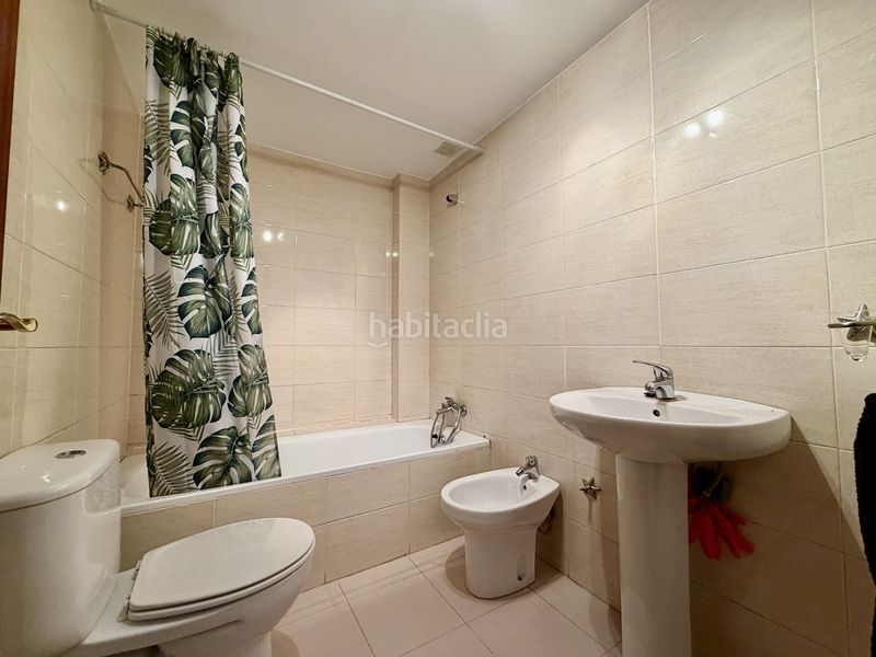 Piso globalpiso PAU de Carabanchel vende vivienda de 70m2 útiles, 80m2 distribuidos en 2 amplios dormitorios con armarios empotrados, u en Madrid - Imagen 18