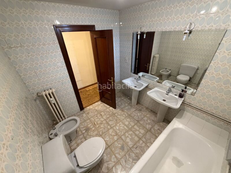 Piso globalpiso chamberí vende en exclusiva este luminoso ático situado en la calle cardenal cisneros, en pleno barrio de Trafalgar.ubi en Madrid - Imagen 40