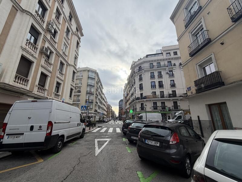 Piso globalpiso chamberí vende en exclusiva este luminoso ático situado en la calle cardenal cisneros, en pleno barrio de Trafalgar.ubi en Madrid - Imagen 64