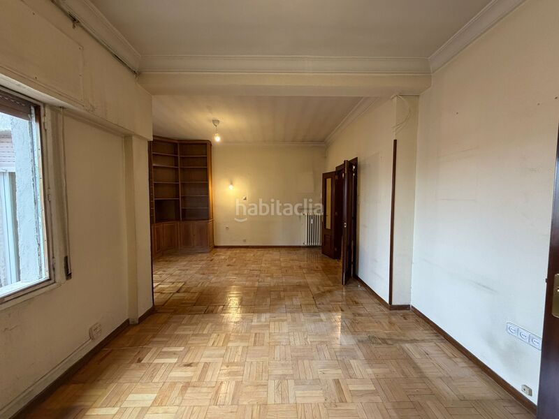 Piso globalpiso chamberí vende en exclusiva este luminoso ático situado en la calle cardenal cisneros, en pleno barrio de Trafalgar.ubi en Madrid - Imagen 15