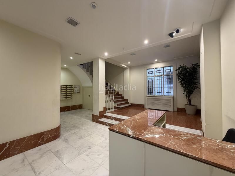 Piso globalpiso chamberí vende en exclusiva este luminoso ático situado en la calle cardenal cisneros, en pleno barrio de Trafalgar.ubi en Madrid - Imagen 60