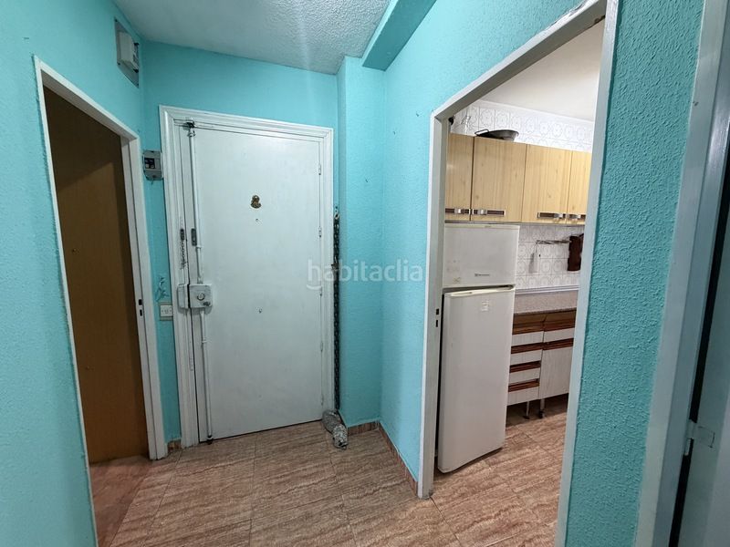 Foto 1333f019-e2e7-4c38-b809-7f94f4c30e57. Piso globalpiso pau de carabanchel presenta esta vivienda en el barrio de buenavista, situada en la avenida de carabanchel alto.la vivi en Madrid