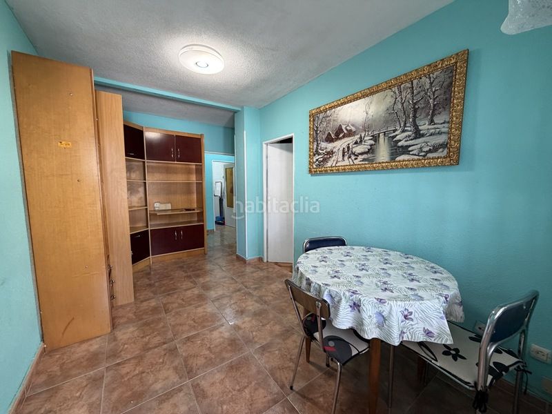 Foto 450eeaed-1f99-4c15-873e-401a79af581b. Piso globalpiso pau de carabanchel presenta esta vivienda en el barrio de buenavista, situada en la avenida de carabanchel alto.la vivi en Madrid