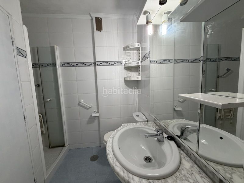 Foto 8ec16163-9bc0-4be0-b154-d54f37fc783d. Piso globalpiso pau de carabanchel presenta esta vivienda en el barrio de buenavista, situada en la avenida de carabanchel alto.la vivi en Madrid