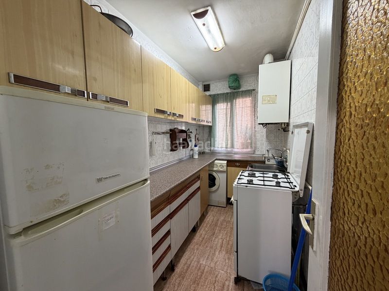 Foto e237994c-2fa9-4a94-bab8-4068f32d93f5. Piso globalpiso pau de carabanchel presenta esta vivienda en el barrio de buenavista, situada en la avenida de carabanchel alto.la vivi en Madrid