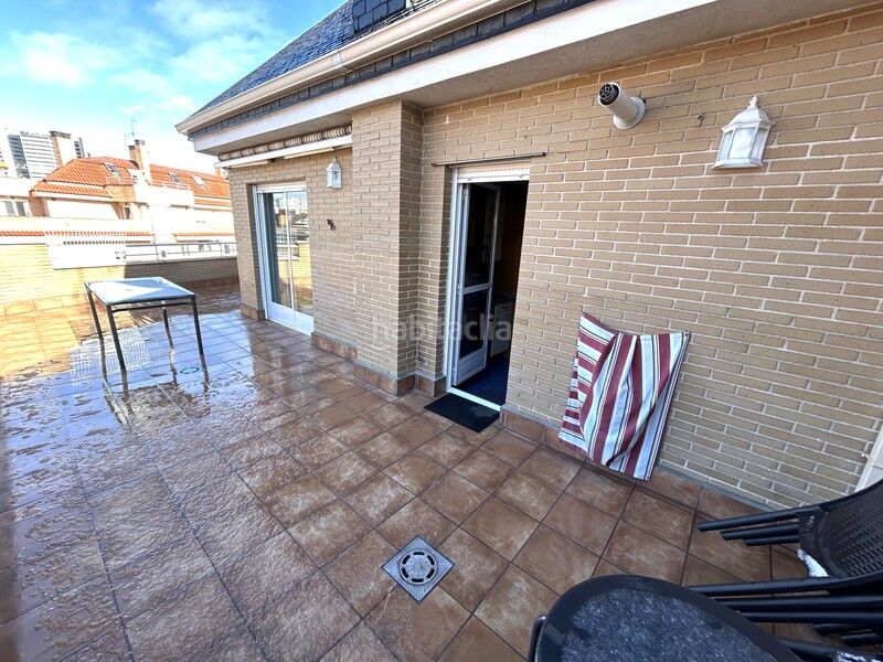 Foto ef72d6c2-64a1-44ae-90a9-3d4a3d2b0cd7. Pis amb calefacció aparcament a Berruguete Madrid