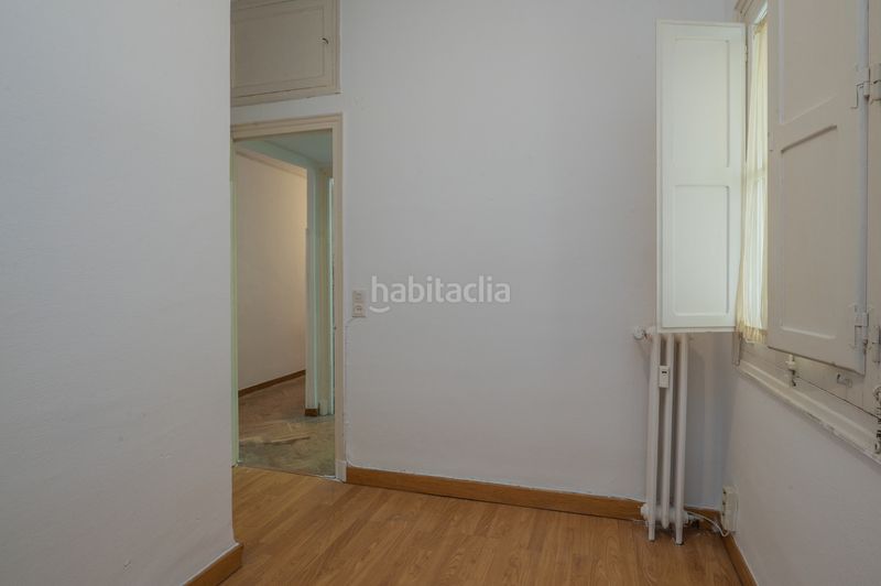 Foto a4239960-74a1-451f-9781-e18bfa517ad3. Pis amb calefacció aparcament a Arapiles Madrid