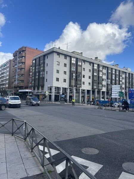 Foto 3dccfc51-dd44-4908-8e4d-b8fd9c46b0c9. Etagenwohnung mit heizung in Valdeacederas Madrid