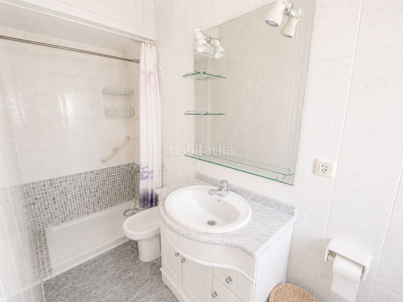 Foto d528056c-1aa0-4d4d-94af-561eebcb972c. Etagenwohnung mit heizung in Valdeacederas Madrid
