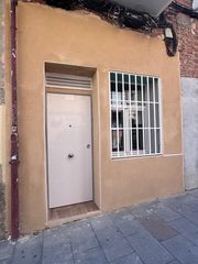 Local Comercial en Valdeacederas. Globalpiso tetuán vende gran oportunidad reformada a estrenar, i