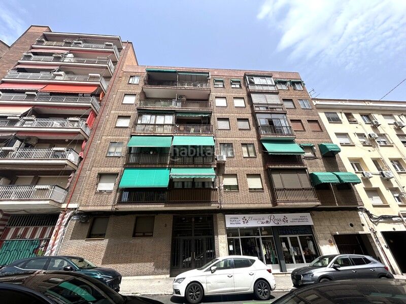 Foto 44004e3e-6cf0-4374-91a7-5d7931d261e7. Pis amb calefacció piscina a Berruguete Madrid