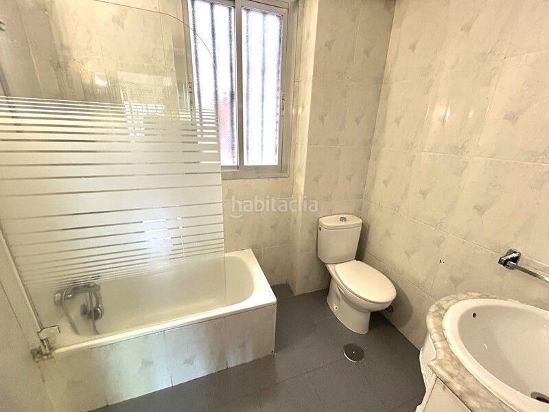 Foto f81c2420-b3ce-4e87-8354-b53c33732c67. Pis amb calefacció piscina a Berruguete Madrid