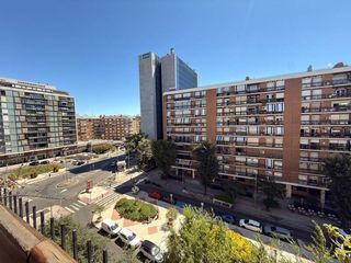 Piso  Conde del valle de súchil. Espectacular piso exterior para reformar en la plaza del conde d