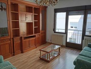 Lloguer Pis a Palos de Moguer. Alquiler temporal o larga estancia en embajadores!  globalpiso m