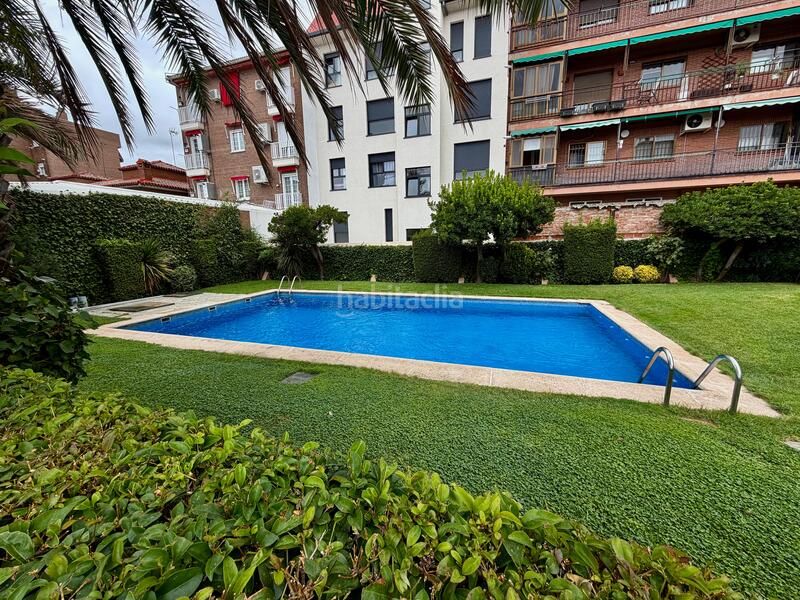 Foto c6652531-311f-406b-87fb-6fda128d3fb4. Pis amb calefacció piscina a Buena Vista Madrid
