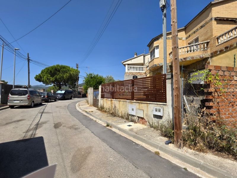Foto 7c6505ab-d0fc-43fc-acab-8534c75bf13f. Terreny residencial a carrer de la llimona 17 a Corbera de Llobregat