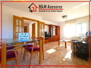 Xalet a Sant Andreu de la Barca. Red haven - espacio, sol vistas y privacidad