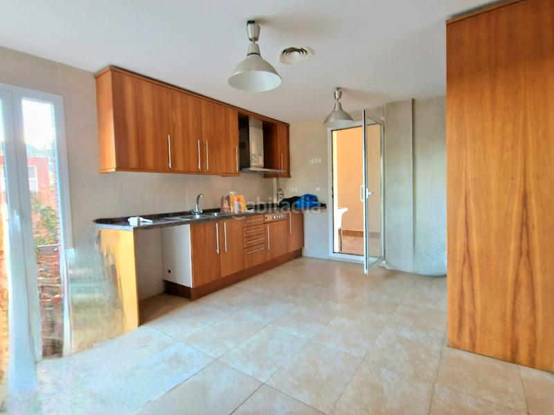 Foto 4a93e370-198b-48c4-82b3-838d4149b4f4. Lloguer casa amb xemeneia calefacció aparcament a Corbera de Llobregat