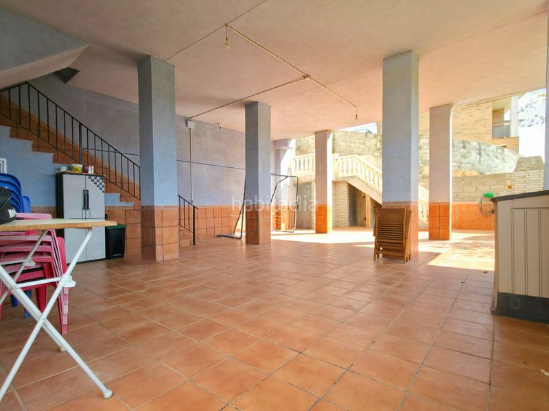 Foto 425ef34f-36e2-49e5-9edc-740d73f08c6b. Casa amb calefacció aparcament a Corbera de Llobregat