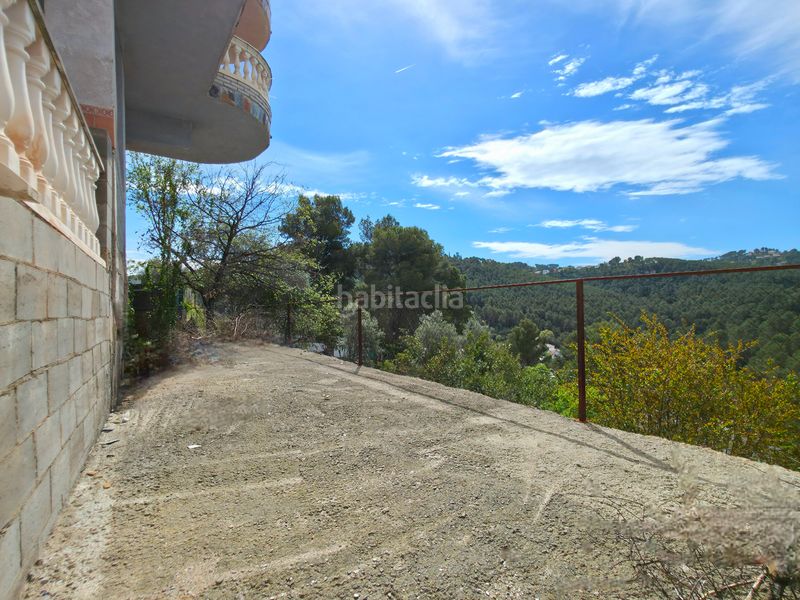 Foto a2a30d83-4d57-4ad3-aeb7-7d5bae5da839. Casa amb calefacció aparcament a Corbera de Llobregat