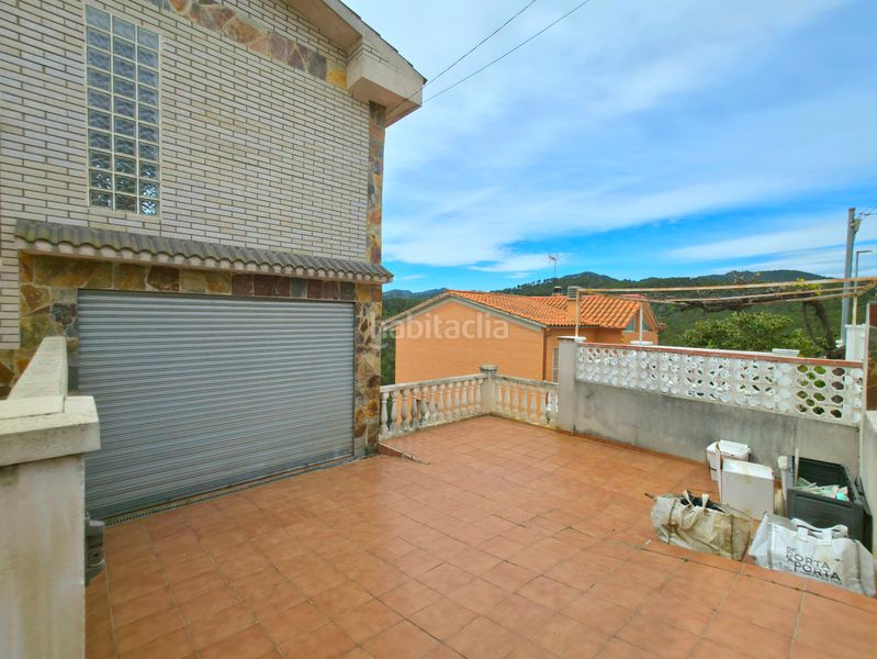 Foto de312ccb-6633-4945-a1db-18804a9064cd. Casa amb calefacció aparcament a Corbera de Llobregat