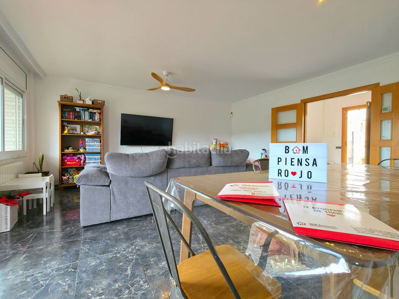 Foto ef119d41-c52c-4d9a-9784-e0f2a488c26b. Casa amb calefacció aparcament a Corbera de Llobregat