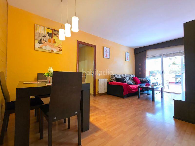 Foto ce0d1541-2000-48b9-b679-a5e00b8285b6. Pis amb calefacció aparcament a Sant Andreu de la Barca