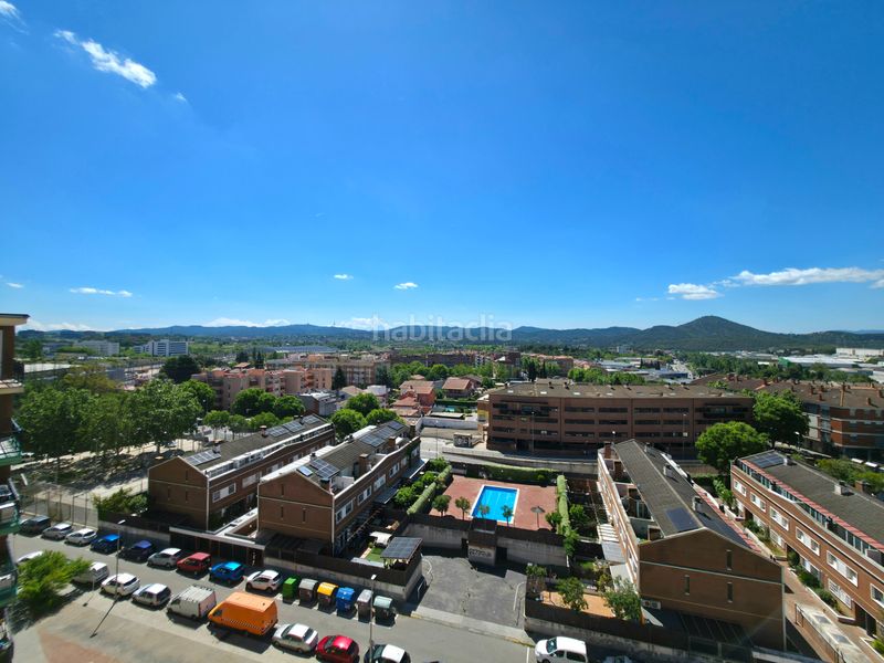 Foto dc6df48b-926a-4ce2-a4a2-d4800d7370f5. Àtic amb calefacció a Les Torres Rubí