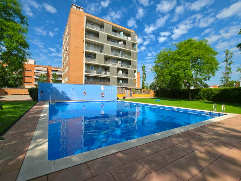 Foto aec1a383-3af3-4ee1-b5e9-c00b2057377b. Pis amb calefacció aparcament piscina a Sant Andreu de la Barca