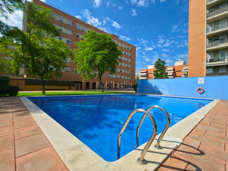Foto ba25e115-3d64-47d7-9890-daf10bfc3ba5. Pis amb calefacció aparcament piscina a Sant Andreu de la Barca