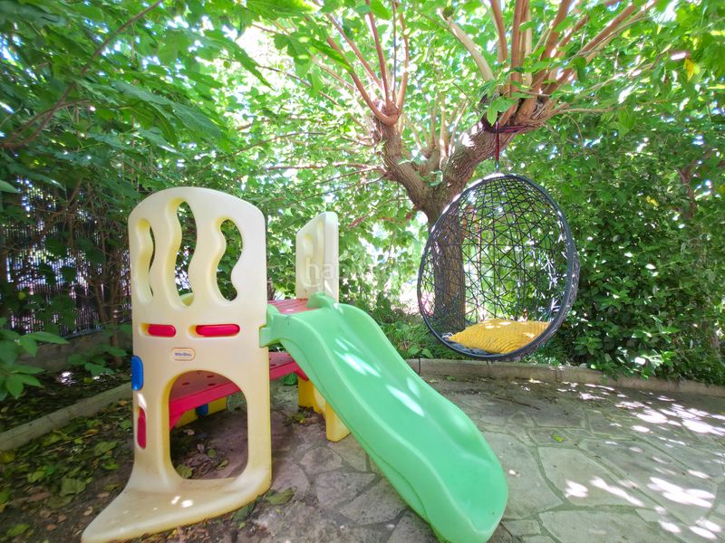 Foto a1bda747-4567-486a-91dd-266ee035ace6. Casa amb xemeneia calefacció aparcament piscina a Corbera de Llobregat