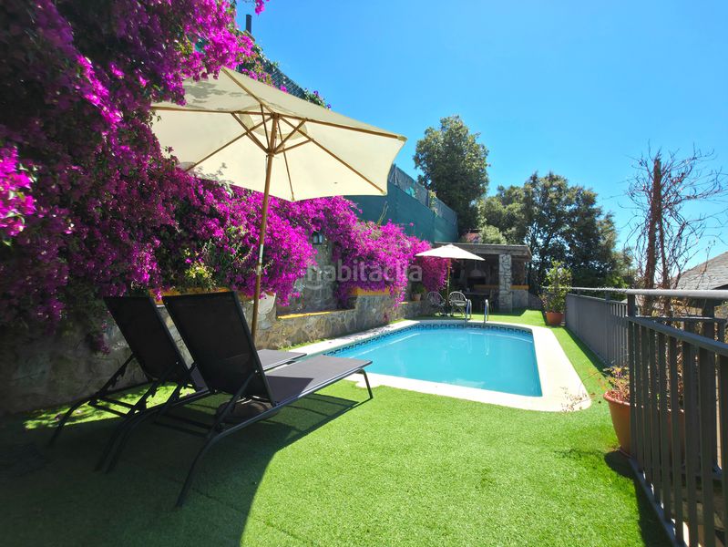 Foto b5f8ad03-d861-44dc-8798-51d560682dc3. Casa amb xemeneia calefacció aparcament piscina a Corbera de Llobregat