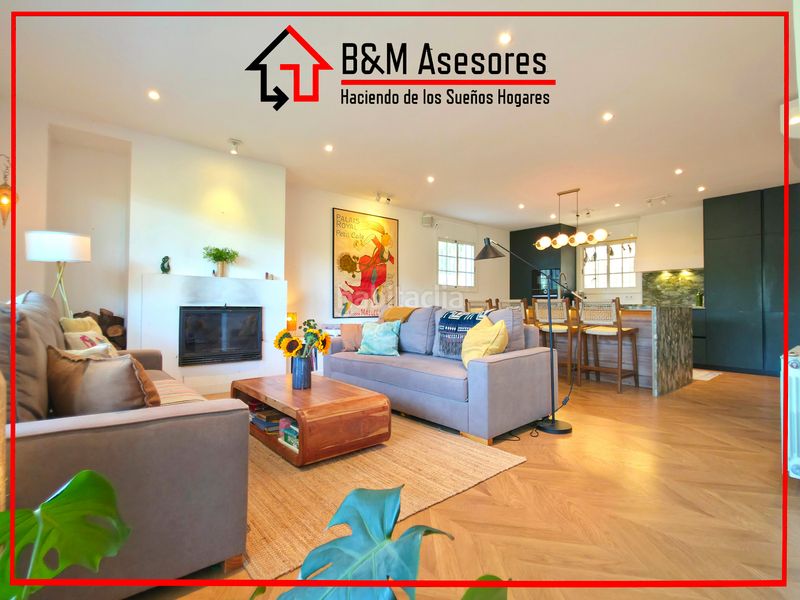 Foto bbe905de-b76c-4789-ba39-7e99e4913f60. Casa amb xemeneia calefacció aparcament piscina a Corbera de Llobregat