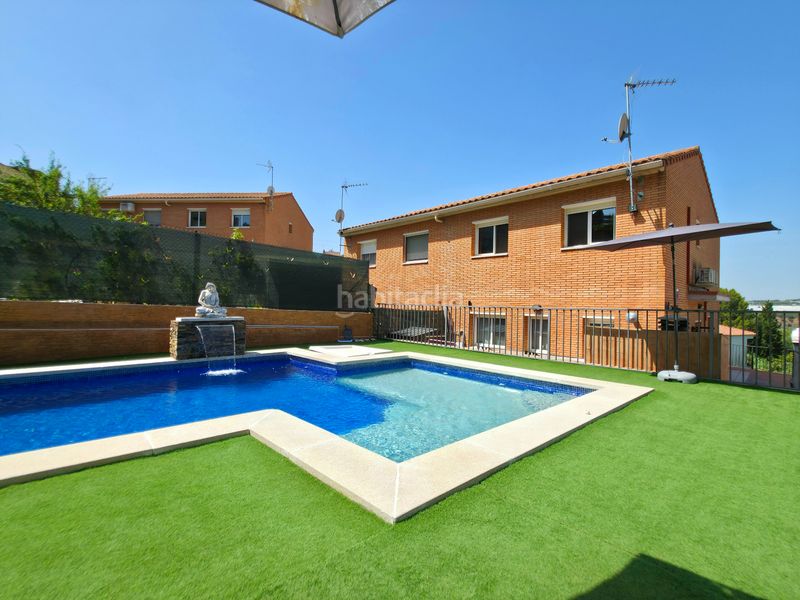 Foto b621f09a-ec17-47c5-ac50-6394ed5b0cd0. Casa amb calefacció aparcament piscina a Abrera