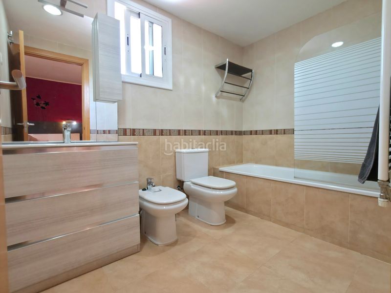 Foto b8a54fd3-38fa-415d-865b-f52961f0ce98. Casa amb calefacció aparcament piscina a Abrera