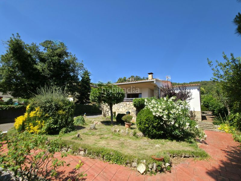 Foto 7550af5f-ec76-4519-97b2-c26de35ff55d. Casa amb xemeneia calefacció aparcament piscina a Corbera de Llobregat