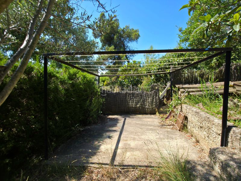 Foto 843a5171-cb60-40c8-863a-24307eafb68d. Casa amb xemeneia calefacció aparcament piscina a Corbera de Llobregat