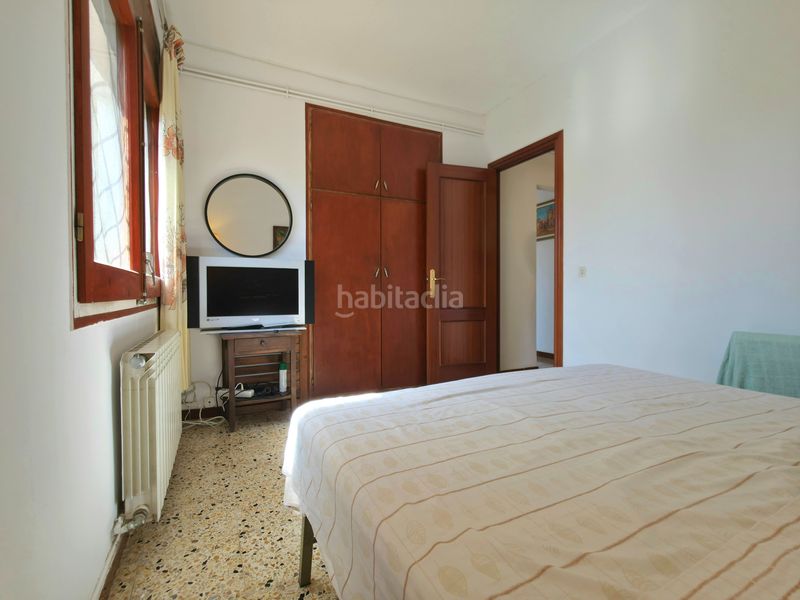 Foto b66dca15-2ce8-4df8-92a9-3c4520c56b25. Casa amb xemeneia calefacció aparcament piscina a Corbera de Llobregat