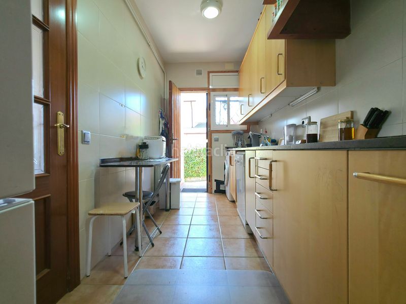 Foto e1f94eb3-e461-4a57-93f6-c8037ec39f96. Casa amb xemeneia calefacció aparcament piscina a Corbera de Llobregat