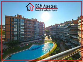 Pis  Carrer urgell. Red inspiration - urbis, alto, sol y piscina