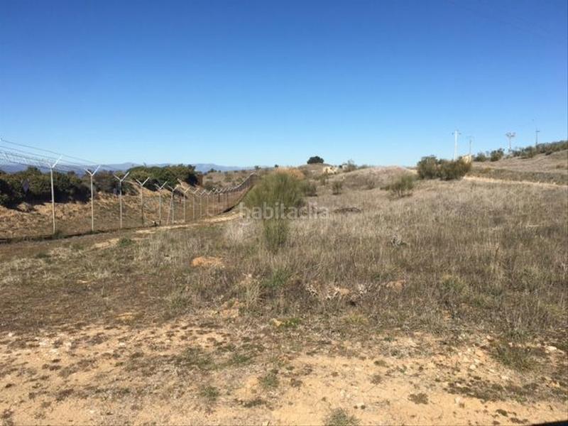 Foto 1eeb3dca-90f4-4e14-9c15-0e59d62d0cc3. Fondo rustico in Valmojado