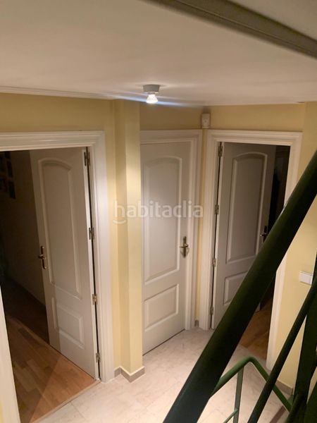 Foto 0ad84aaa-fd8c-4f9a-b0c2-99b06331f2c5. Casa aparellada amb aparcament a Nueva España Madrid