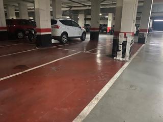 Parking coche  Calle becquer. Venta de plaza de garaje en avenida de portugal, esquina calle b