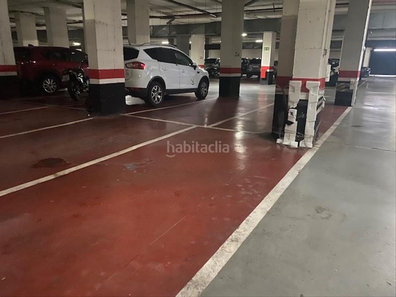 Foto bc99a83e-b37b-4760-ae4d-bd975eef4125. Parking voiture dans Norte-Universidad Móstoles