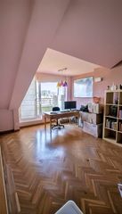 Maison jumelée à Campo de Tiro. Chalet pareado en urbanización con piscina y zonas verdes