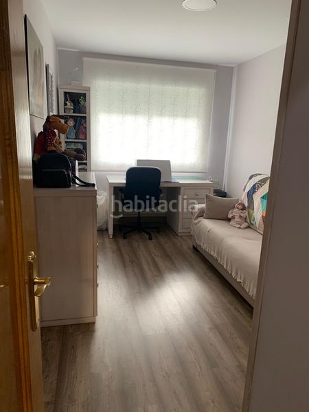Foto ea773292-672e-4291-80c9-a371a51148ef. Pis amb calefacció aparcament piscina a Centro Seseña