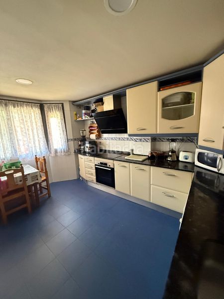 Foto a2ad495b-17a4-4ff9-b200-61e8e0494d27. Casa adossada amb calefacció aparcament a Los Robles Seseña